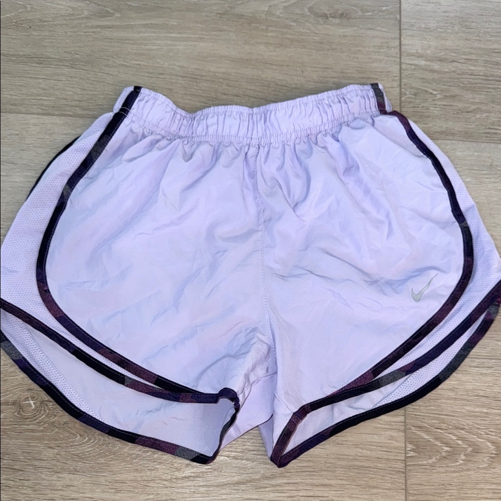 Nike Purple Athletic Shorts Lightweight Moisture-Wicking
